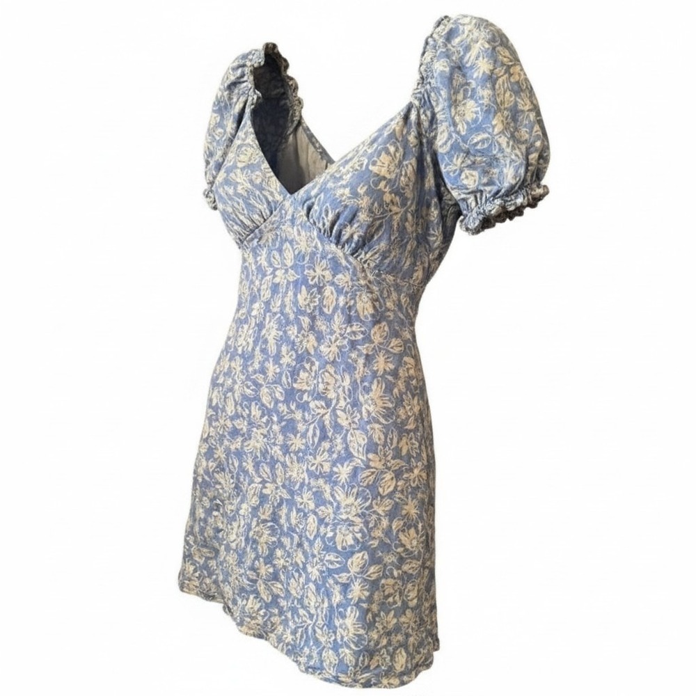 ASTR The Label Floral Mini Dress M‎ Blue Puff Sleeve Ruched Cottagecore